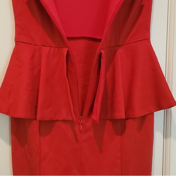 Bebe red mariah peplum dress with cap sleeves and back cut out detail size S - Picture 6 of 6